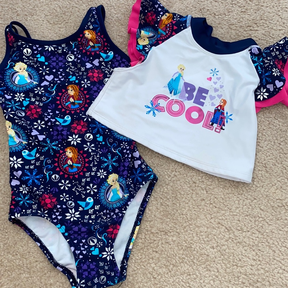 Disney Frozen swim - Picture 1 of 7